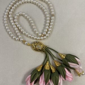 Pearl Bead With Winter Flowers