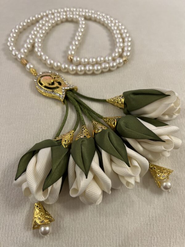 Pearl Bead With Winter Flowers - Image 2