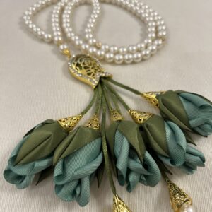 Pearl Bead With Winter Flowers