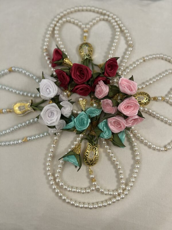 Pearl Bead With Winter Flowers - Image 3